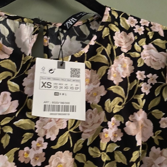 NWT Botanical Floral Cinched Dress XS - Picture 4 of 7